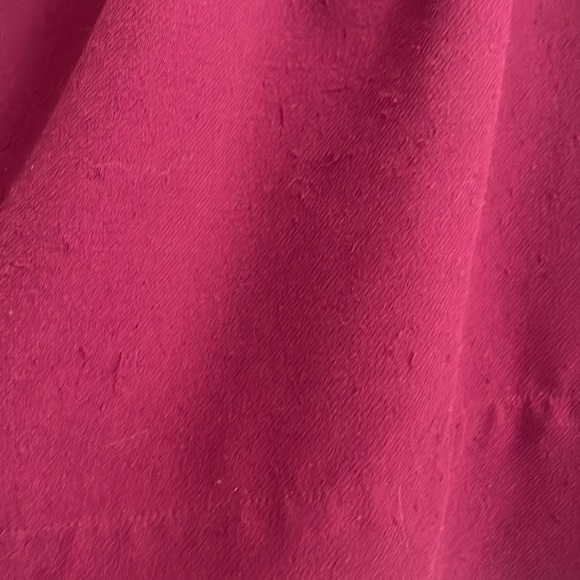 Magenta skirt ; business casual - Picture 3 of 3